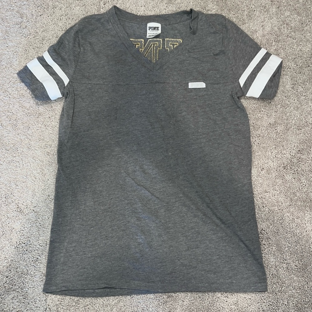 Victoria’s Secret pink T-shirt, size XS